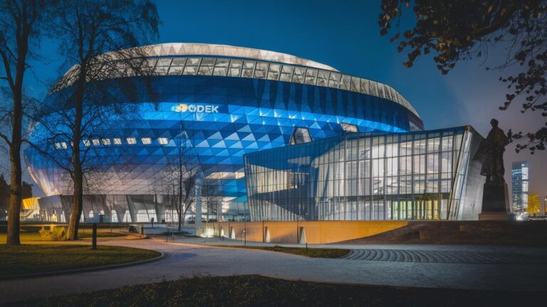 Katowice jako centrum kultury: Historia i współczesność